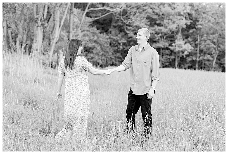 Hotel Roanoke Engagement,Roanoke Engagement Session,Roanoke Star Engagement Session,Roanoke Wedding Photographer,Roanoke Wedding Photography,