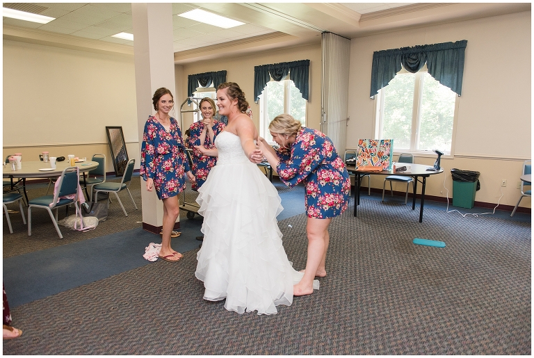 Blacksburg Wedding,Blacksburg Wedding Photographer,Roanoke Wedding Photographer,Skelton 4H Center Wedding,Smith Mountain Lake Wedding,Virginia Tech Wedding,