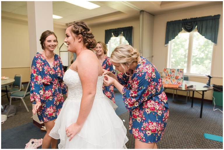 Blacksburg Wedding,Blacksburg Wedding Photographer,Roanoke Wedding Photographer,Skelton 4H Center Wedding,Smith Mountain Lake Wedding,Virginia Tech Wedding,