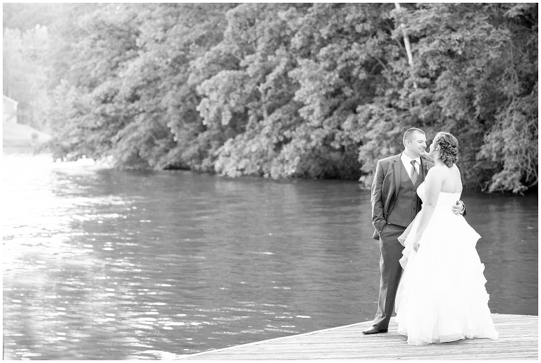 Blacksburg Wedding,Blacksburg Wedding Photographer,Roanoke Wedding Photographer,Skelton 4H Center Wedding,Smith Mountain Lake Wedding,Virginia Tech Wedding,