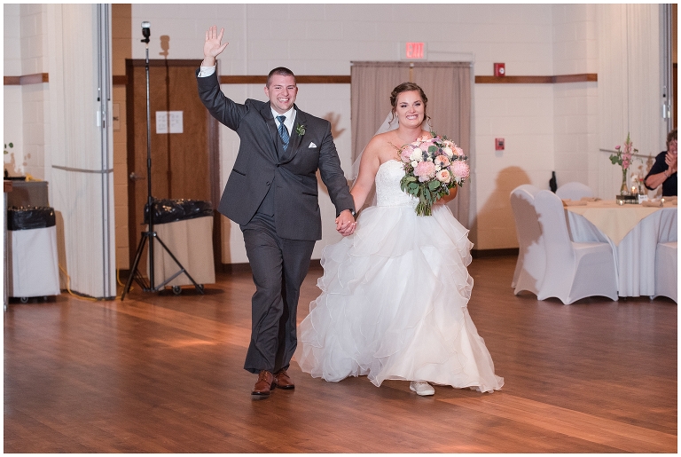 Blacksburg Wedding,Blacksburg Wedding Photographer,Roanoke Wedding Photographer,Skelton 4H Center Wedding,Smith Mountain Lake Wedding,Virginia Tech Wedding,