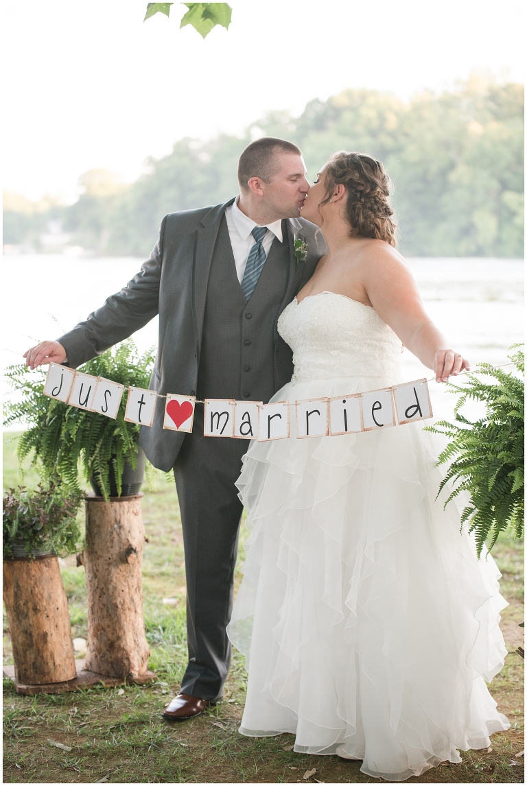 Blacksburg Wedding,Blacksburg Wedding Photographer,Roanoke Wedding Photographer,Skelton 4H Center Wedding,Smith Mountain Lake Wedding,Virginia Tech Wedding,
