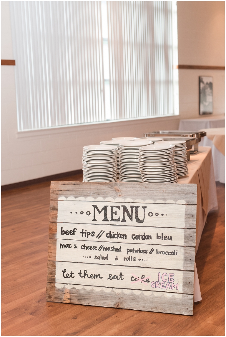 Blacksburg Wedding,Blacksburg Wedding Photographer,Roanoke Wedding Photographer,Skelton 4H Center Wedding,Smith Mountain Lake Wedding,Virginia Tech Wedding,