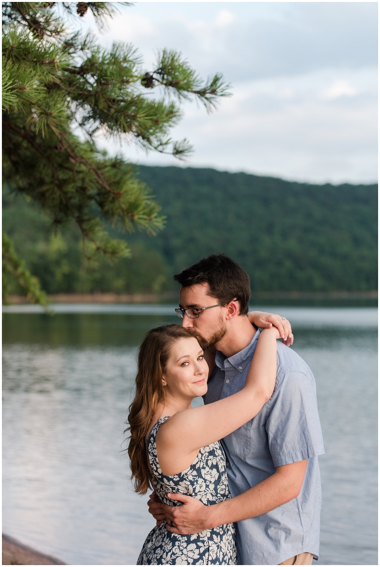 Blacksburg Engagement Session,Carvins Cove Engagement,Roanoke Engagement Session,Roanoke Engagement at Virginia Tech,