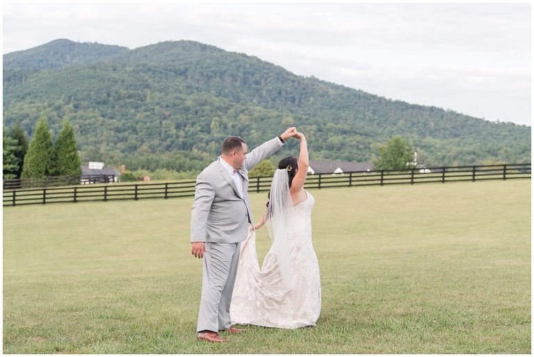 Blacksburg Wedding Photographer,Charlottesville Wedding Photographer,Montfair Resort,Montfair Wedding,Roanoke Wedding,Roanoke Wedding Photographer,charlottesville engagement photography,