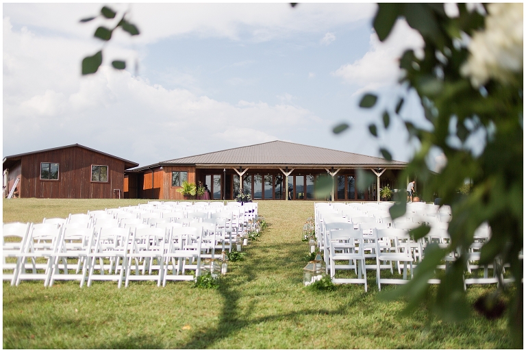 Blacksburg Wedding Photographer,Glenburn Farm Wedding,On the Glen at Glenburn,Roanoke Farm Wedding,Roanoke Wedding Photographer,