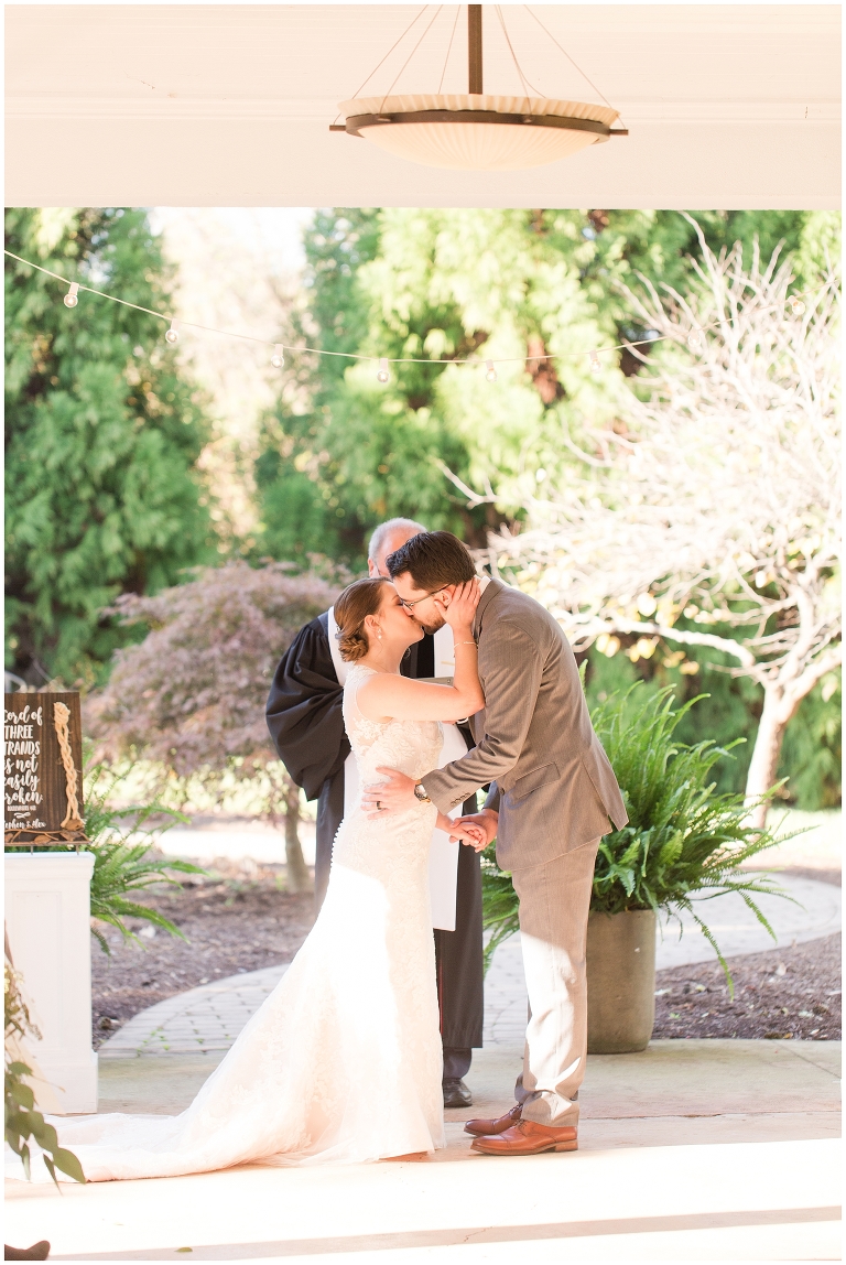 Plantation on Sunnybrook,Plantation on Sunnybrook Wedding,Roanoke Wedding Photographer. Blacksburg Wedding Photographer,Virginia Barn Wedding,staunton wedding photography,