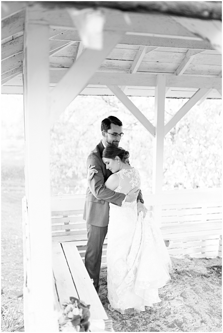 Plantation on Sunnybrook,Plantation on Sunnybrook Wedding,Roanoke Wedding Photographer. Blacksburg Wedding Photographer,Virginia Barn Wedding,staunton wedding photography,