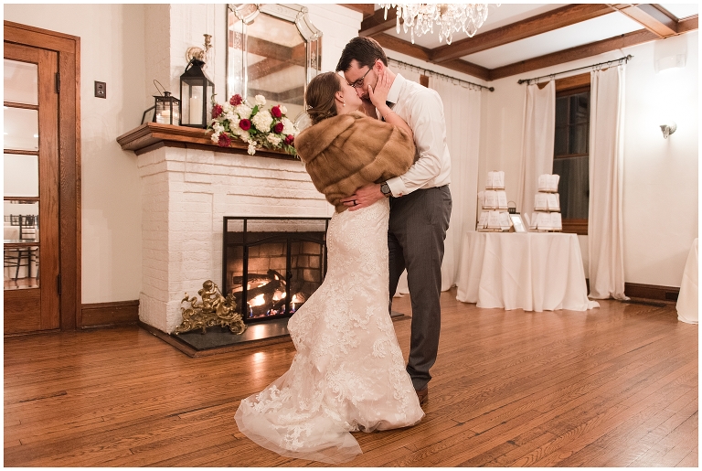 Plantation on Sunnybrook,Plantation on Sunnybrook Wedding,Roanoke Wedding Photographer. Blacksburg Wedding Photographer,Virginia Barn Wedding,staunton wedding photography,