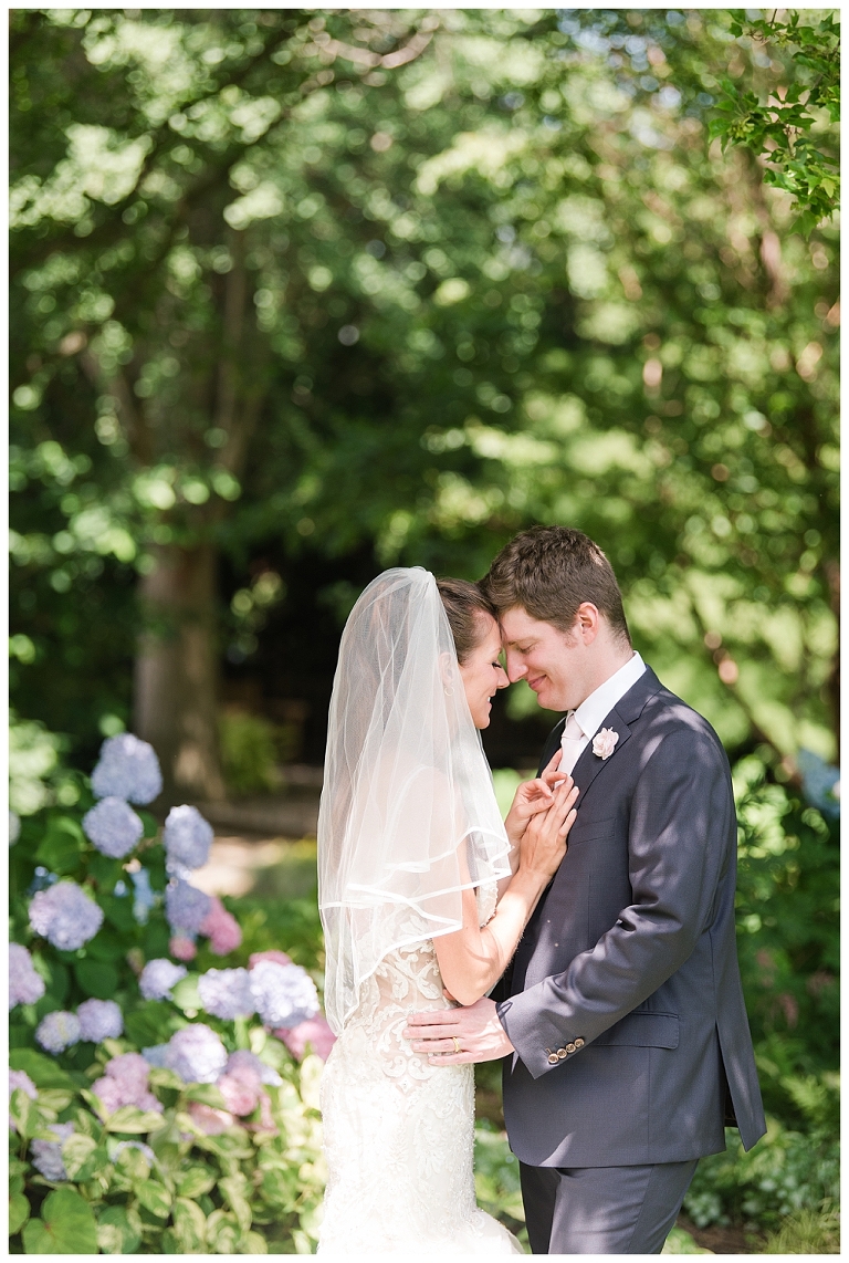 Blacksburg Wedding Photographer,Charlottesville Wedding Photographer,Hahn Horticulture Garden Wedding,Ithaca Wedding Photographer,Roanoke Wedding Photographer,Virginia Tech Wedding,